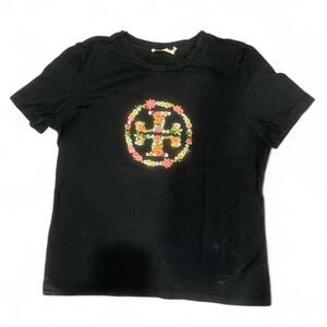Blck Tory Burch T shirt in size L short sleeve